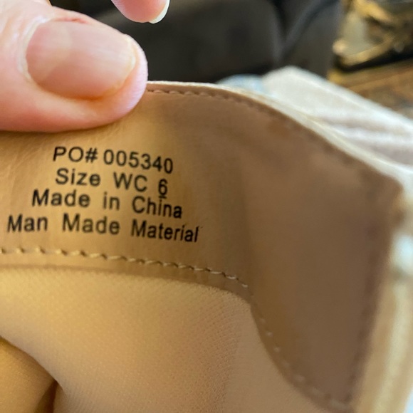 NWT mid calf boots size 6 has1.5 inches heels man made leather - Picture 8 of 11